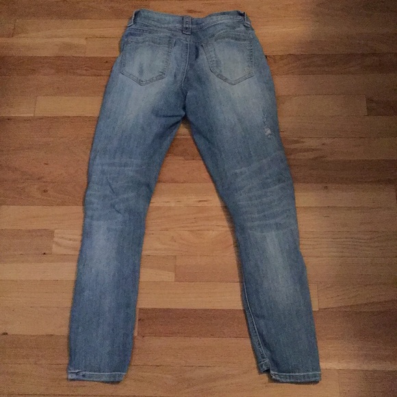 High Waisted Distressed Jeggings 05 - Picture 4 of 4